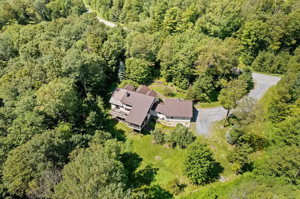 353 Boulder Pass Warren VT 05674