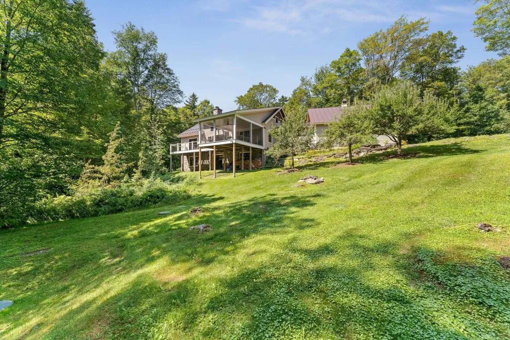 353 Boulder Pass Warren VT 05674