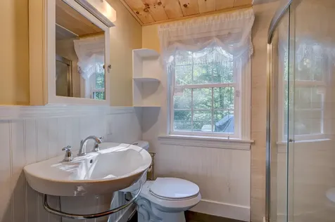 10 Alexander Avenue Madison NH 03875