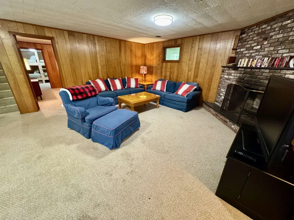 345 Village Road Fayston VT 05673