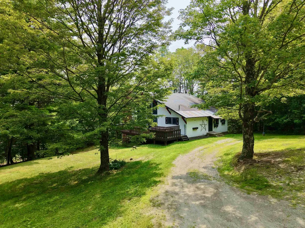 345 Village Road Fayston VT 05673