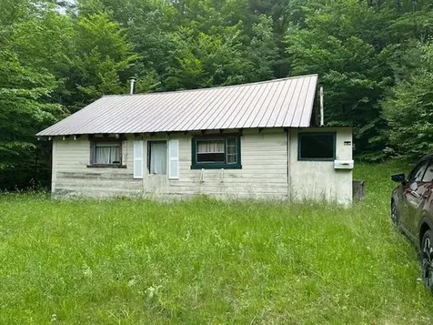 52 County Turnpike Tunbridge VT 05077