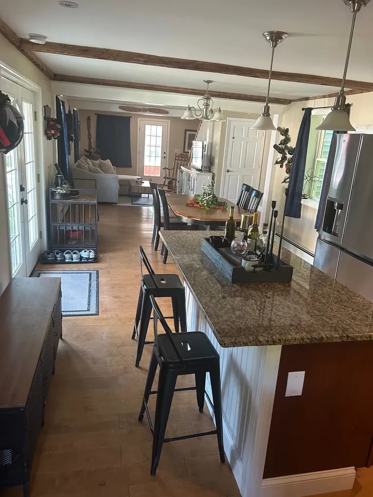 172 Nh-rte 123 Marlow NH 03456