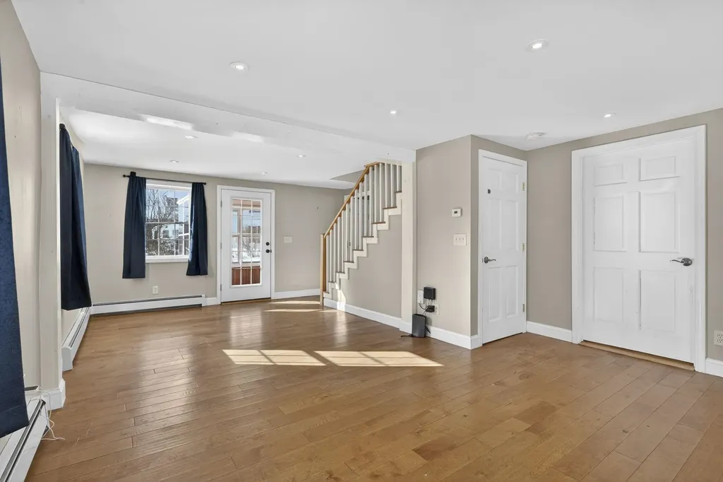 172 Nh-rte 123 Marlow NH 03456