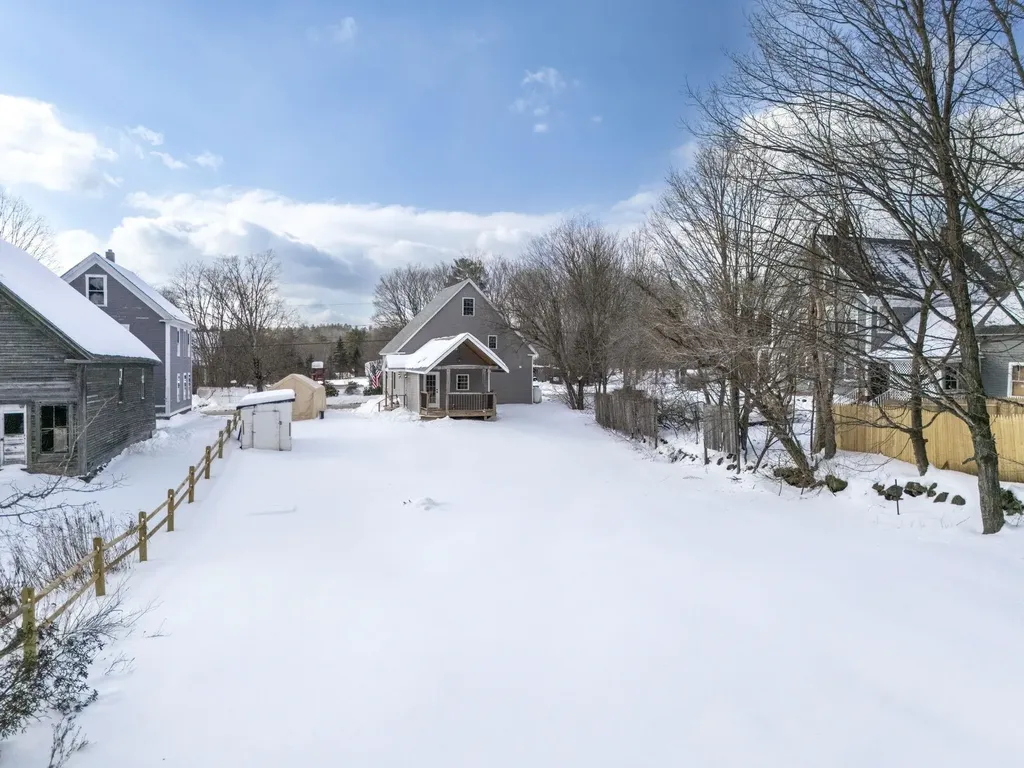 172 Nh-rte 123 Marlow NH 03456