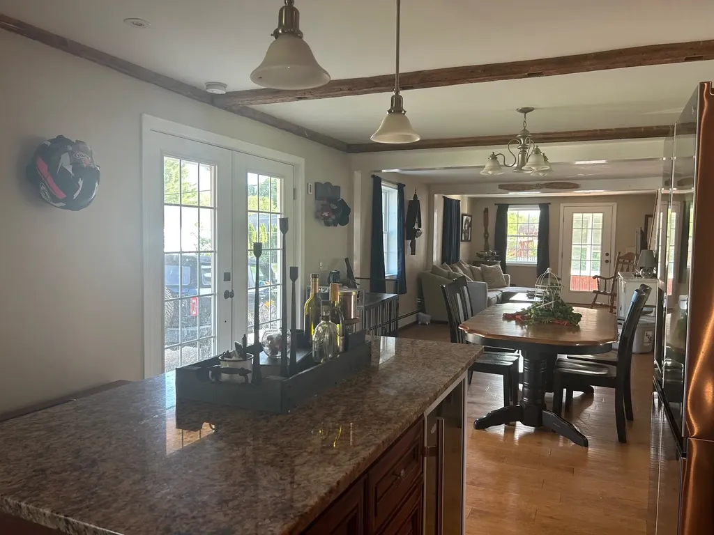 172 Nh-rte 123 Marlow NH 03456