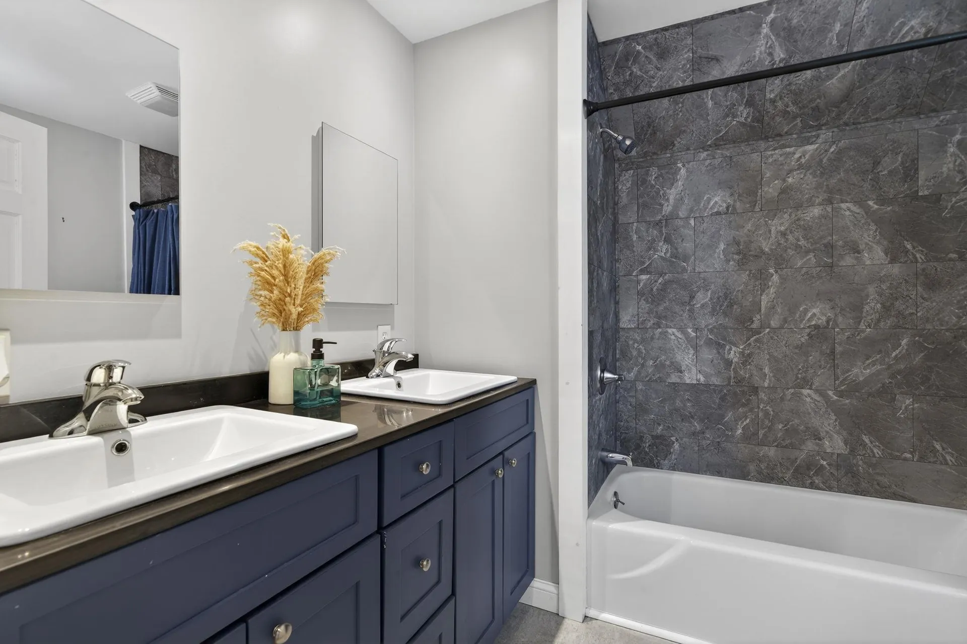 172 Nh-rte 123 Marlow NH 03456