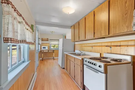 32 Ells Road Hampstead NH 03841