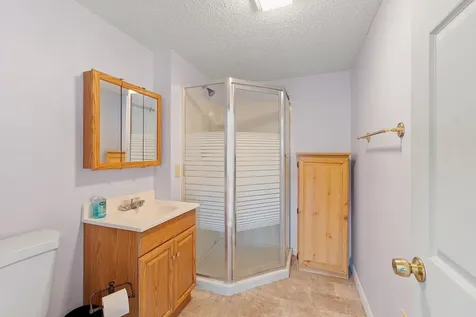 32 Ells Road Hampstead NH 03841