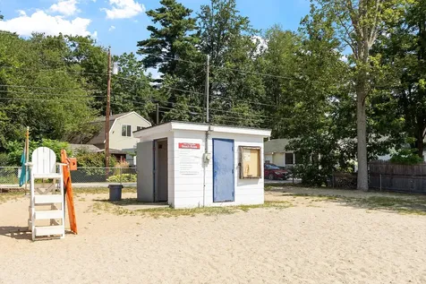 32 Ells Road Hampstead NH 03841