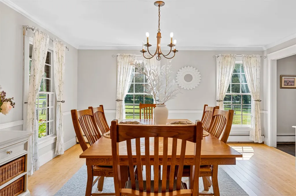 1134 Crosstown Road Berlin VT 05602