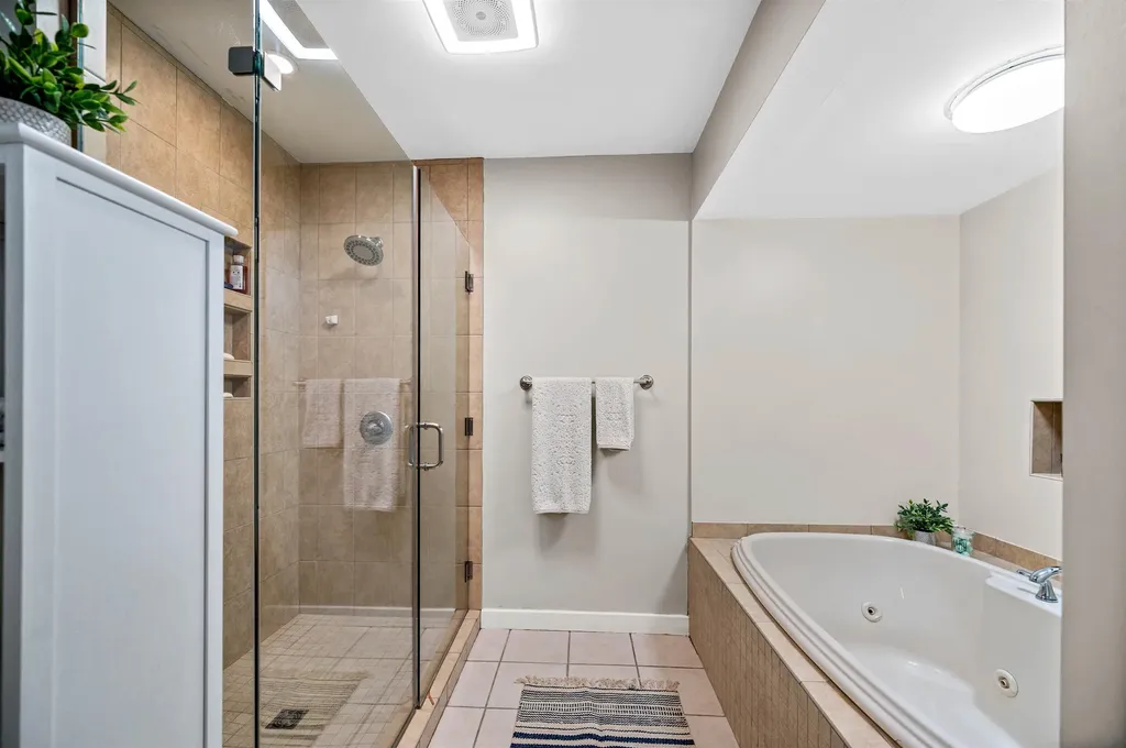 1134 Crosstown Road Berlin VT 05602