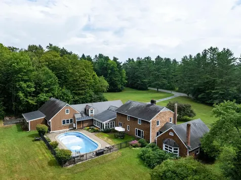 1134 Crosstown Road Berlin VT 05602