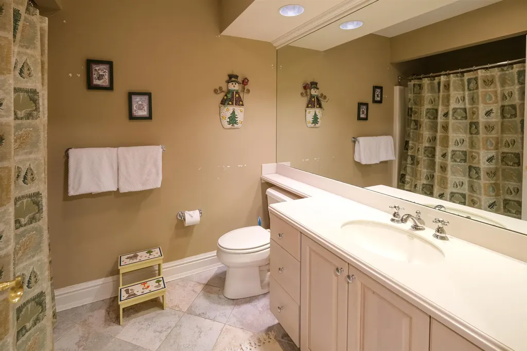 101 Ledgewood Road Ludlow VT 05149