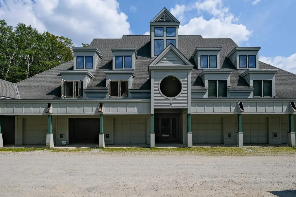 101 Ledgewood Road Ludlow VT 05149