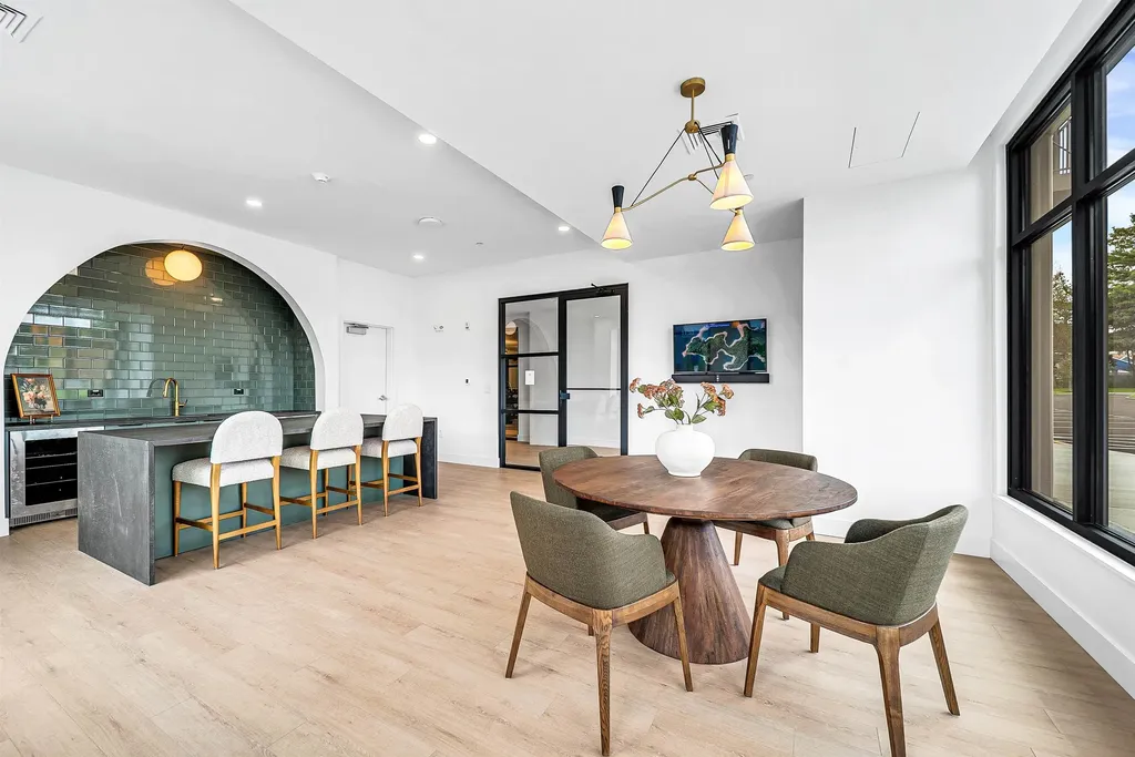 80 Constitution Avenue Portsmouth NH 03801