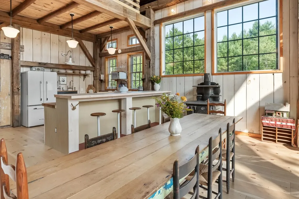 580 Cross Road Londonderry VT 05155