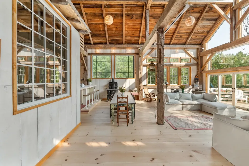 580 Cross Road Londonderry VT 05155