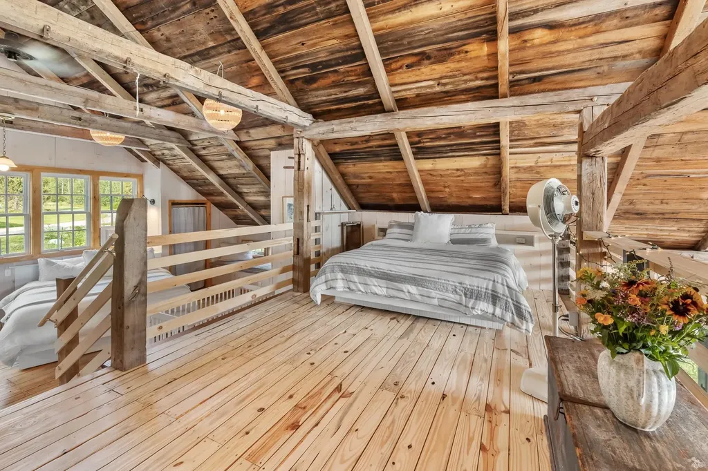 580 Cross Road Londonderry VT 05155