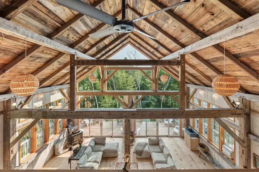 580 Cross Road Londonderry VT 05155