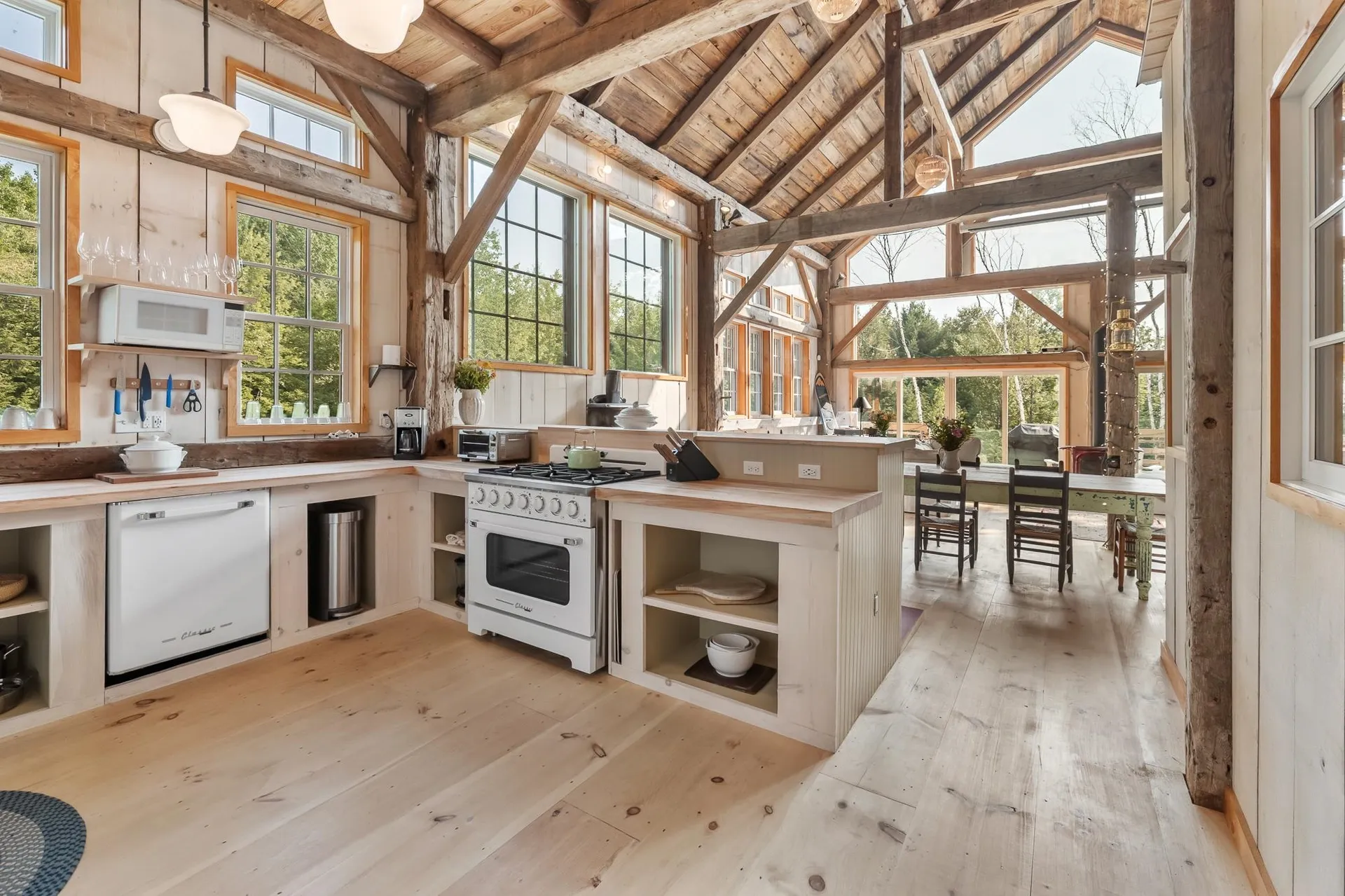 580 Cross Road Londonderry VT 05155