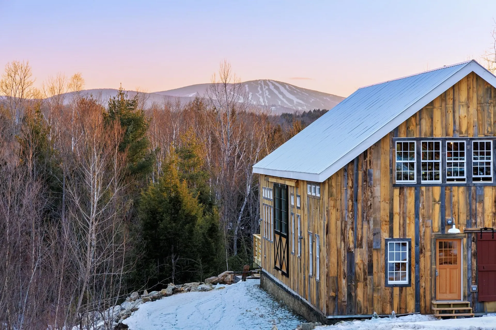 580 Cross Road Londonderry VT 05155