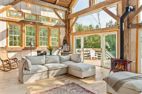 580 Cross Road Londonderry VT 05155