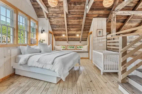 580 Cross Road Londonderry VT 05155