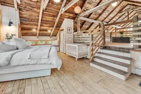 580 Cross Road Londonderry VT 05155