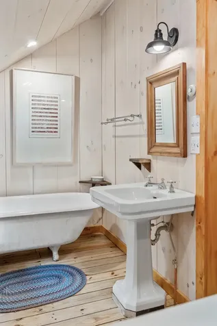 580 Cross Road Londonderry VT 05155