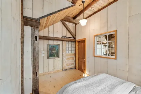 580 Cross Road Londonderry VT 05155