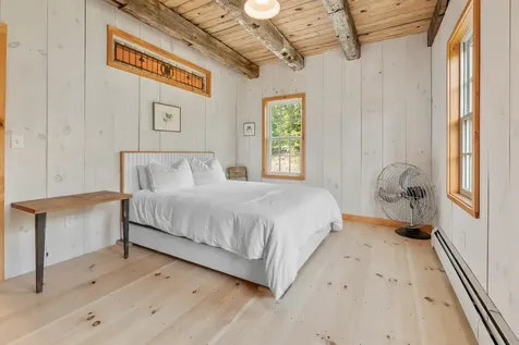 580 Cross Road Londonderry VT 05155