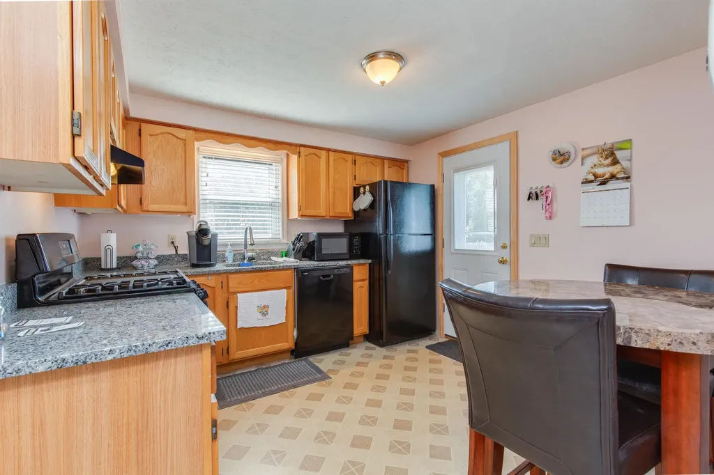 177 Megan Drive Manchester NH 03109