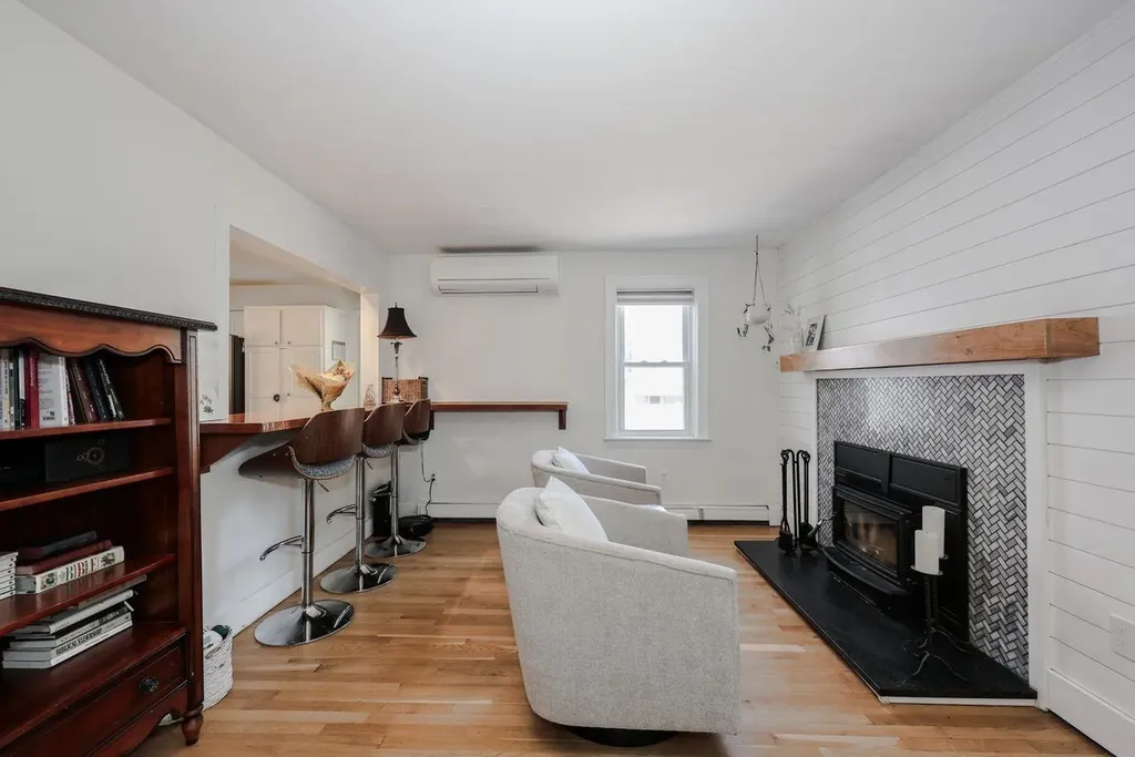 2 Danbury Lane Dover NH 03820