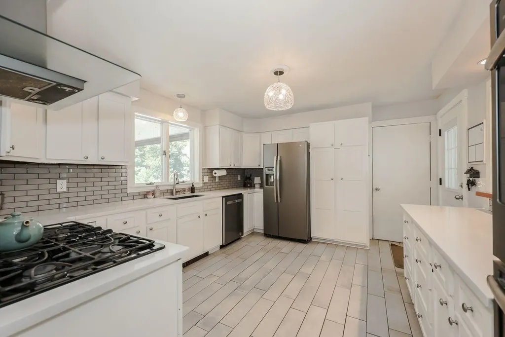 2 Danbury Lane Dover NH 03820