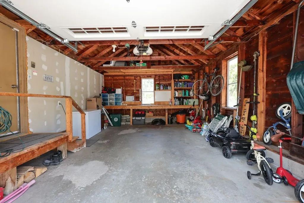 2 Danbury Lane Dover NH 03820