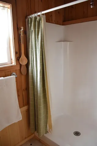 195 Meadow Lane Woodbury VT 05681