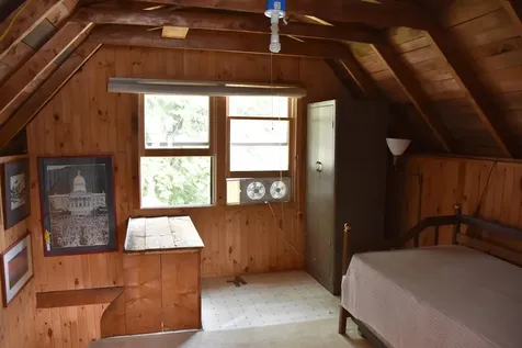 195 Meadow Lane Woodbury VT 05681