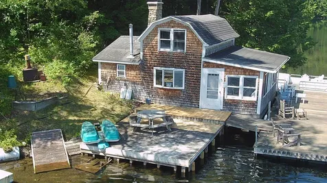 195 Meadow Lane Woodbury VT 05681