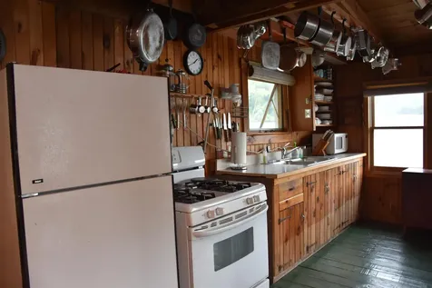 195 Meadow Lane Woodbury VT 05681