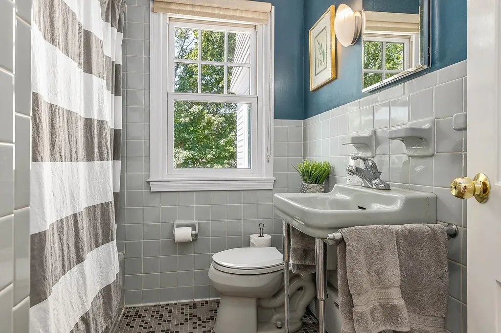 3 Folsom Street Exeter NH 03833
