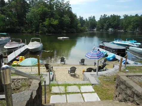 31 Rays Way Moultonborough NH 03254