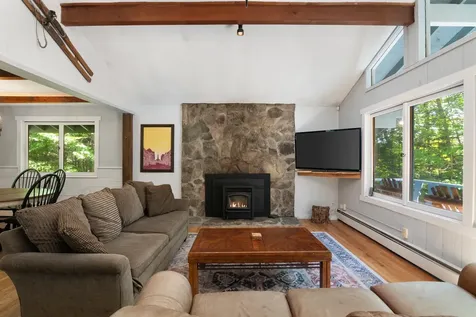 35 Strattonwald Road Winhall VT 05340