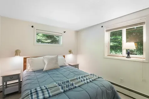 35 Strattonwald Road Winhall VT 05340