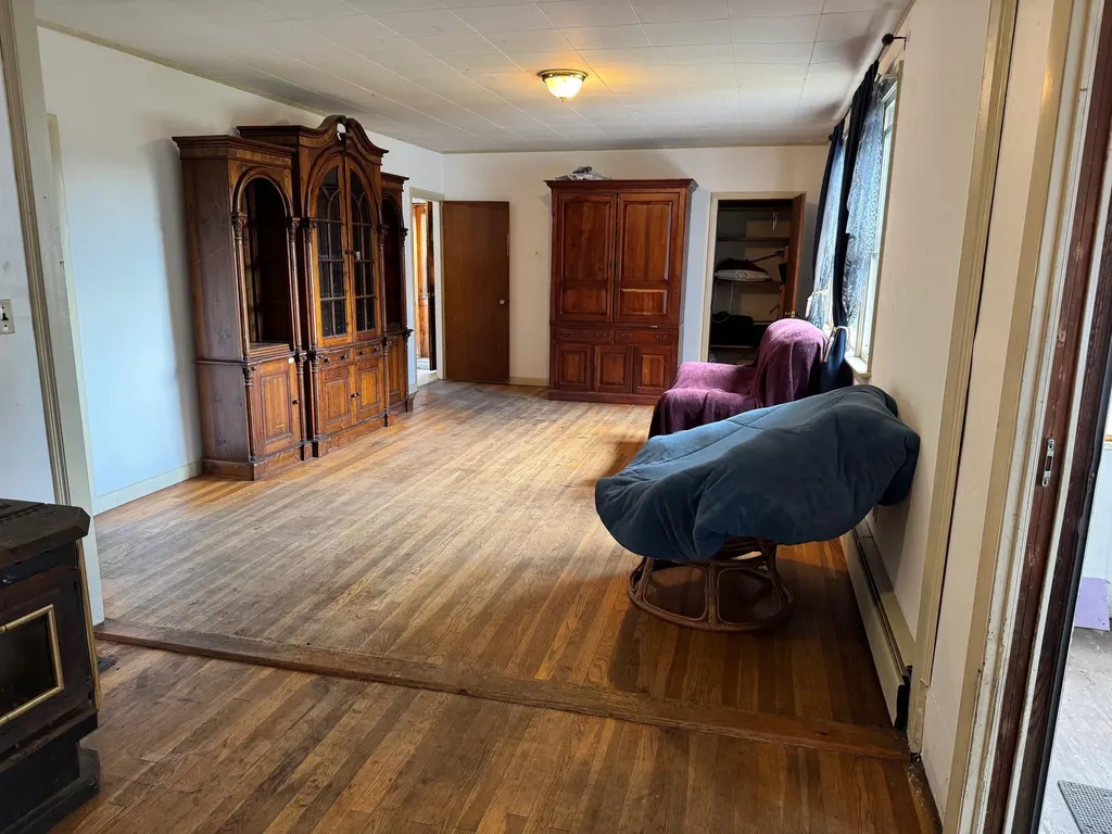 999 Main Street Walpole NH 03608