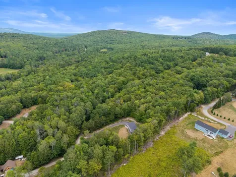 28 Sky Lane Wolfeboro NH 03894