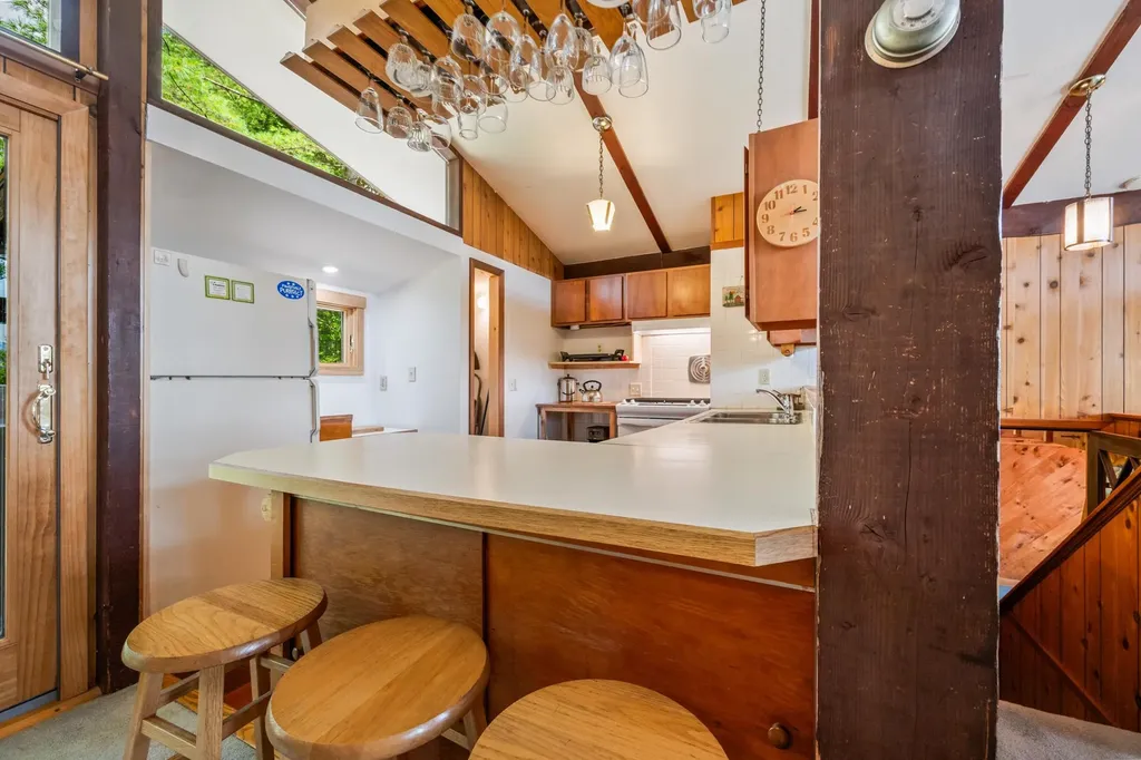 27 Moat Mountain Circle Bartlett NH 03812