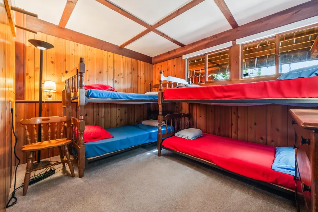 27 Moat Mountain Circle Bartlett NH 03812