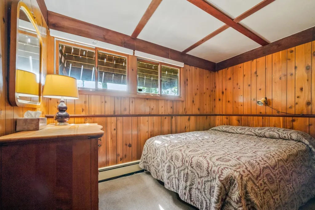 27 Moat Mountain Circle Bartlett NH 03812