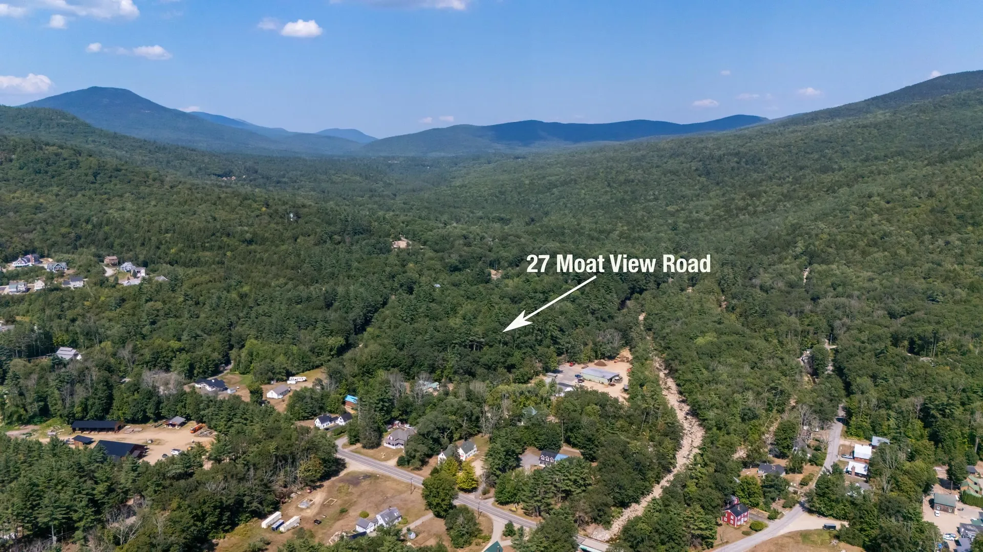 27 Moat Mountain Circle Bartlett NH 03812